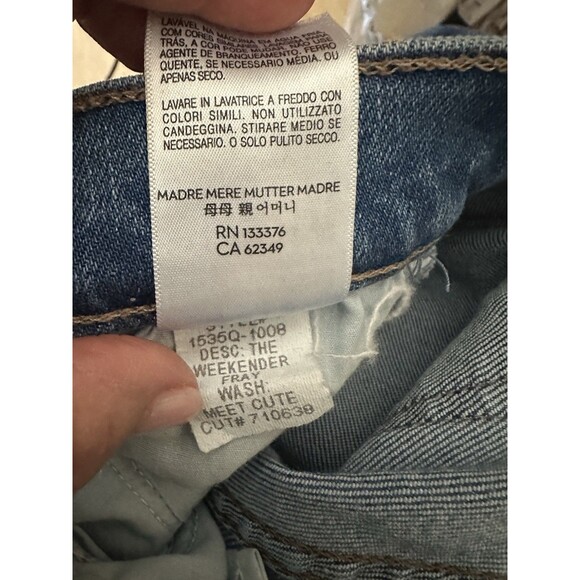 MOTHER Denim The Weekender Fray Flare Jeans in Meet Cute Size 26 - Picture 9 of 13